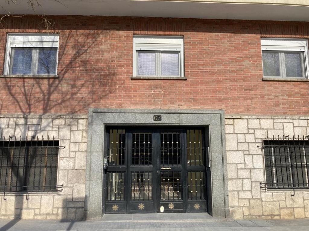 Madrid Rio Apartments Exterior foto